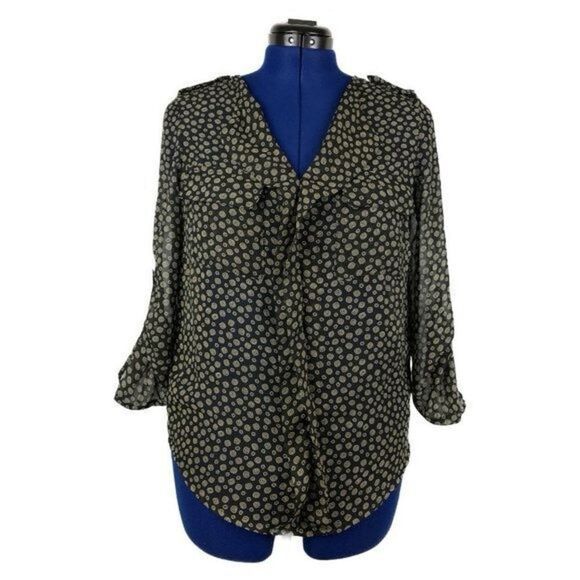 ✨Timing Black & Creme Roll Tab Long Sleeve Circles Blouse✨ - Picture 2 of 8